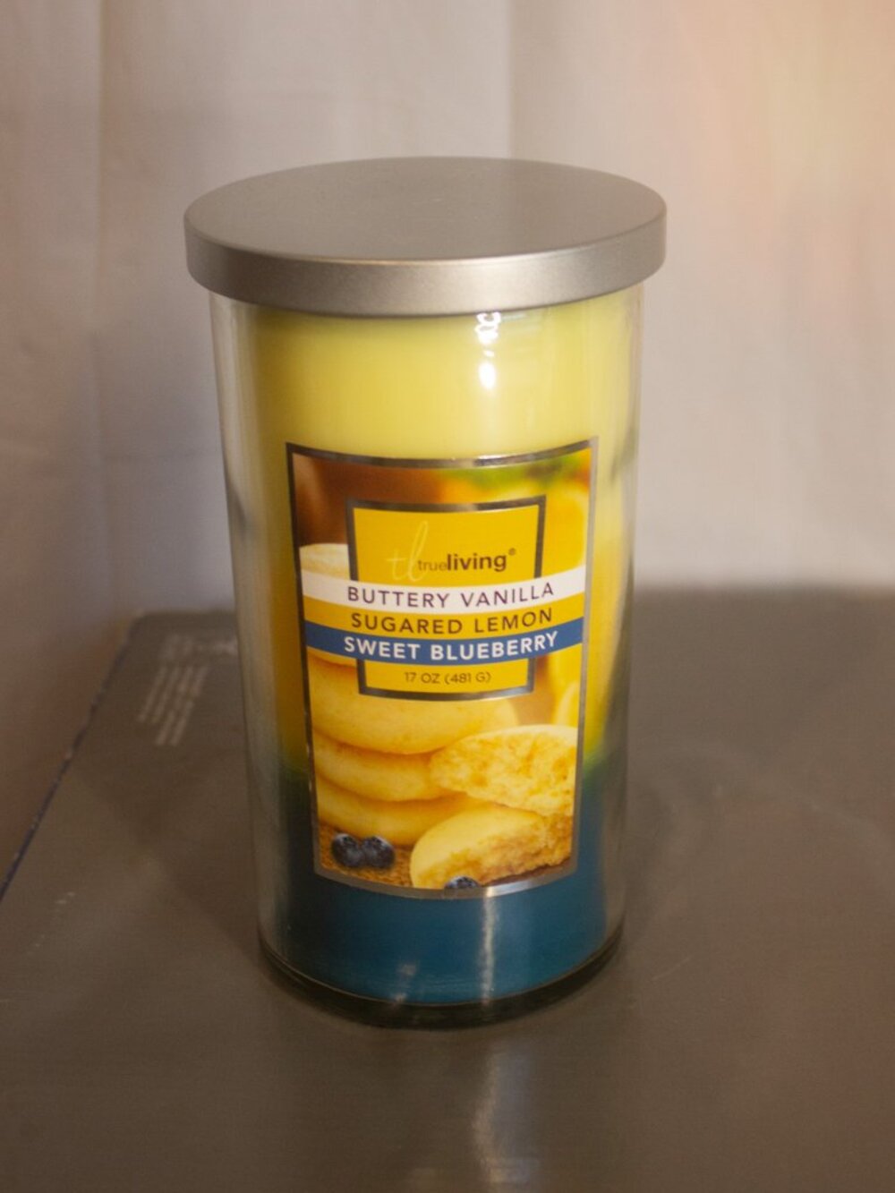 TrueLiving Layered Candle — Buttery Vanilla, Lemon & Blueberry — 17 oz